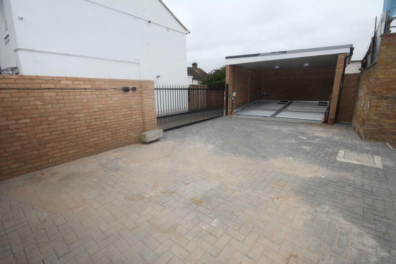 Holden Court Apartments - Apt 3 West Drayton  Exterior photo